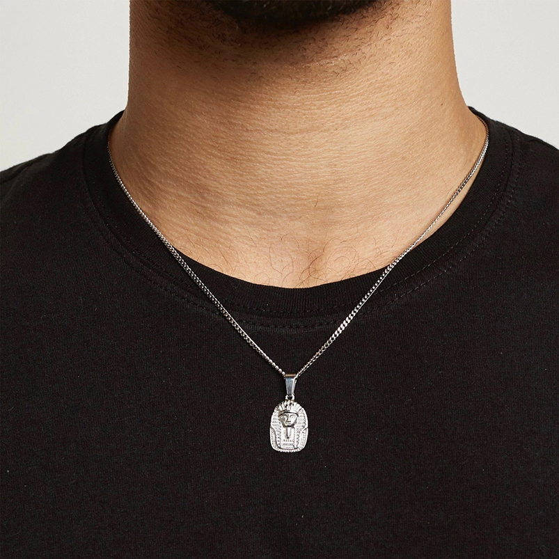 Necklaces men are not only accessories but also symbols of personal style and identity. While traditionally associated with women's fashion,