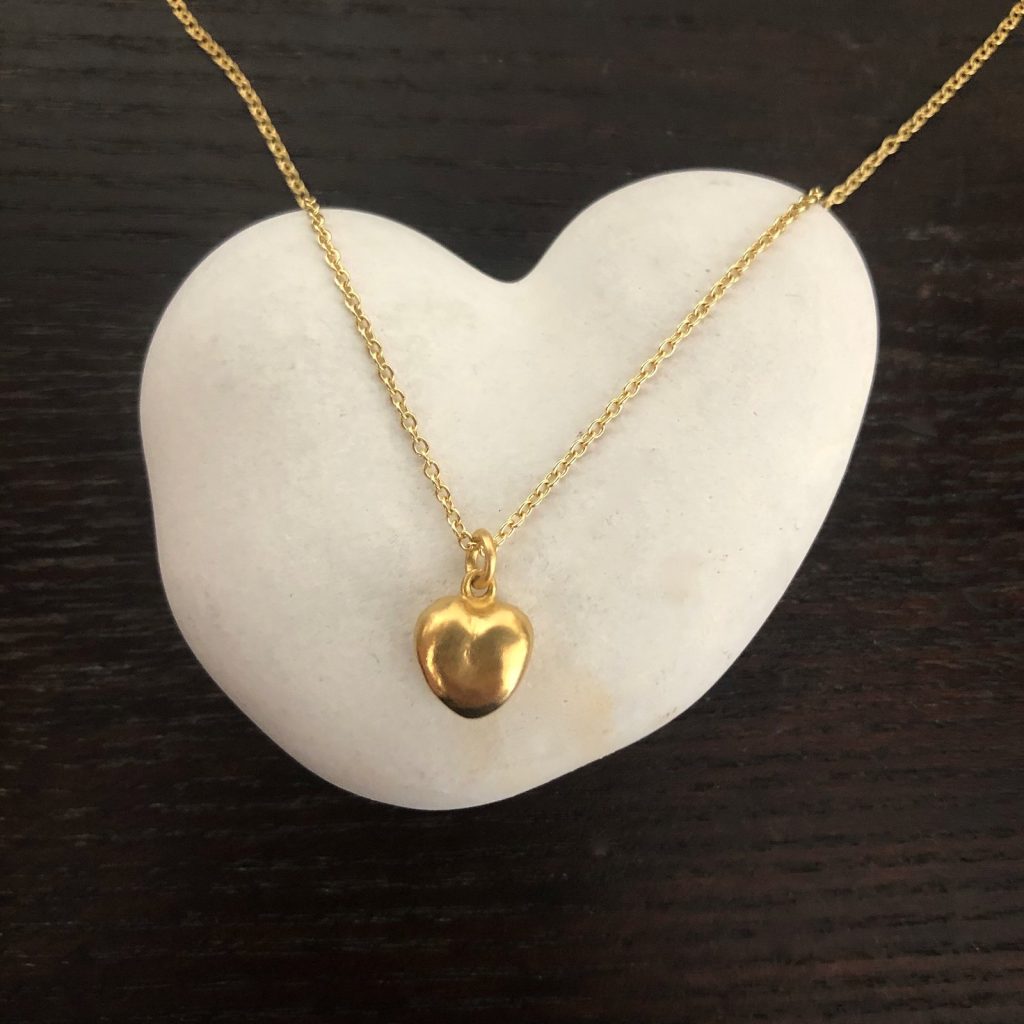 18k gold pendant