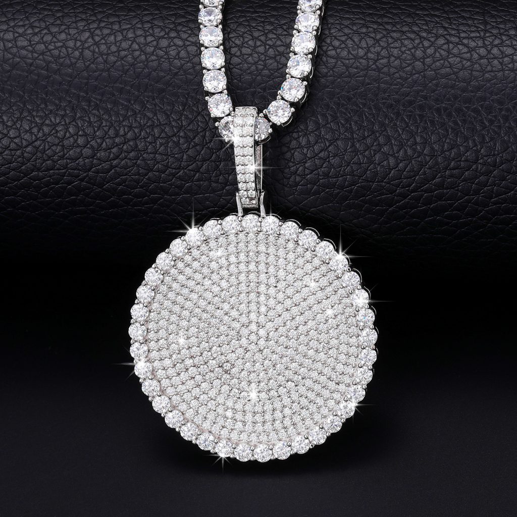 Diamond pendant mens