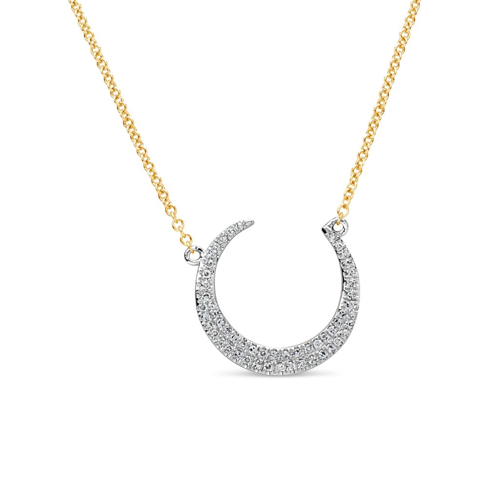 Moon pendant necklace