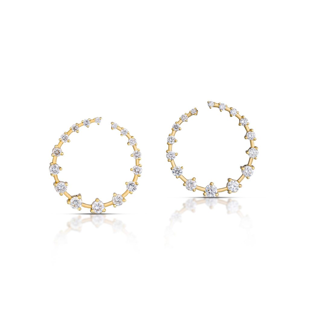 clean diamond earrings