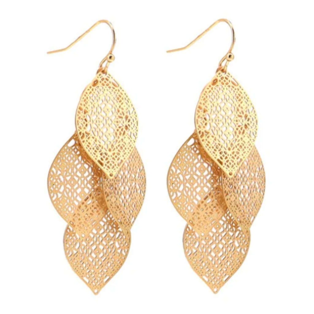 clean gold earrings