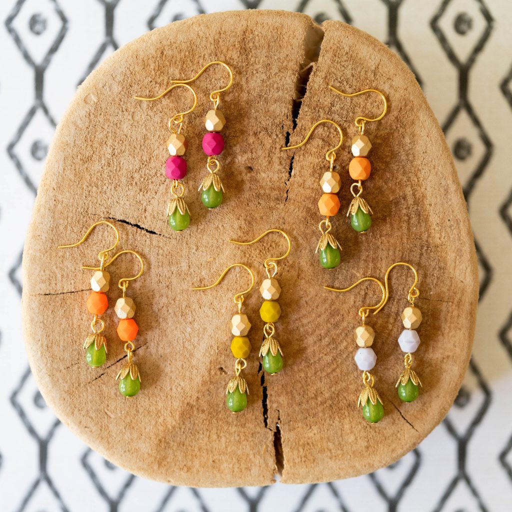 make beaded earrings