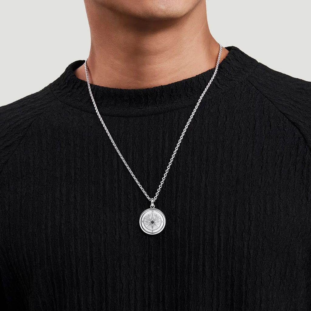 Mens pendant necklace