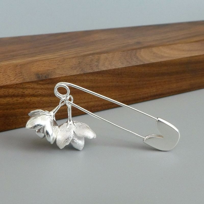 Brooch pin