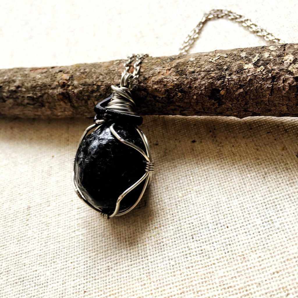 obsidian necklace