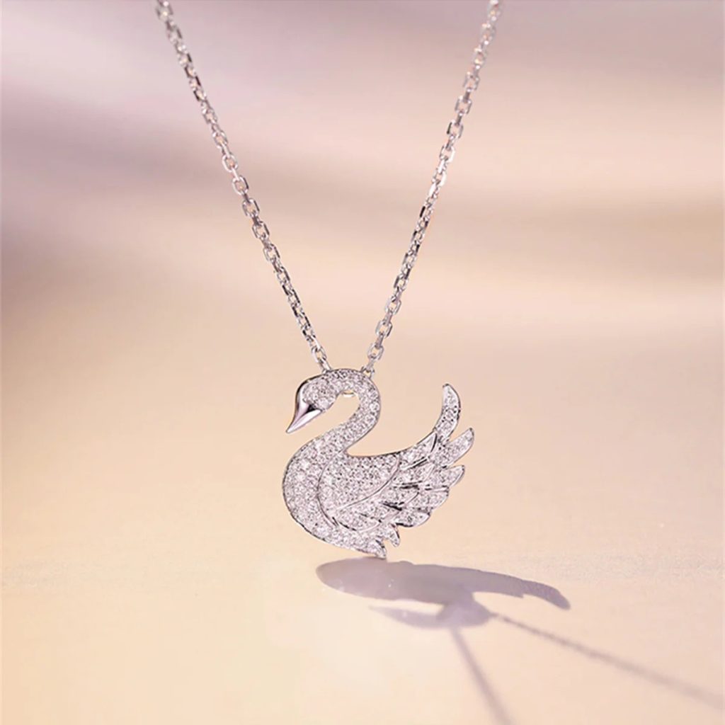 swan necklace