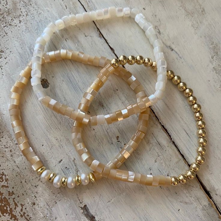 mother of pearl shell bracelet